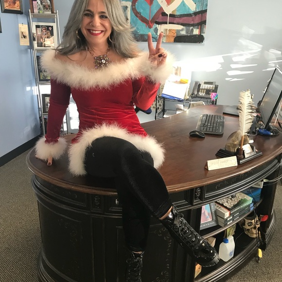 Meet your Posher, Antoinette - Picture 15 of 16